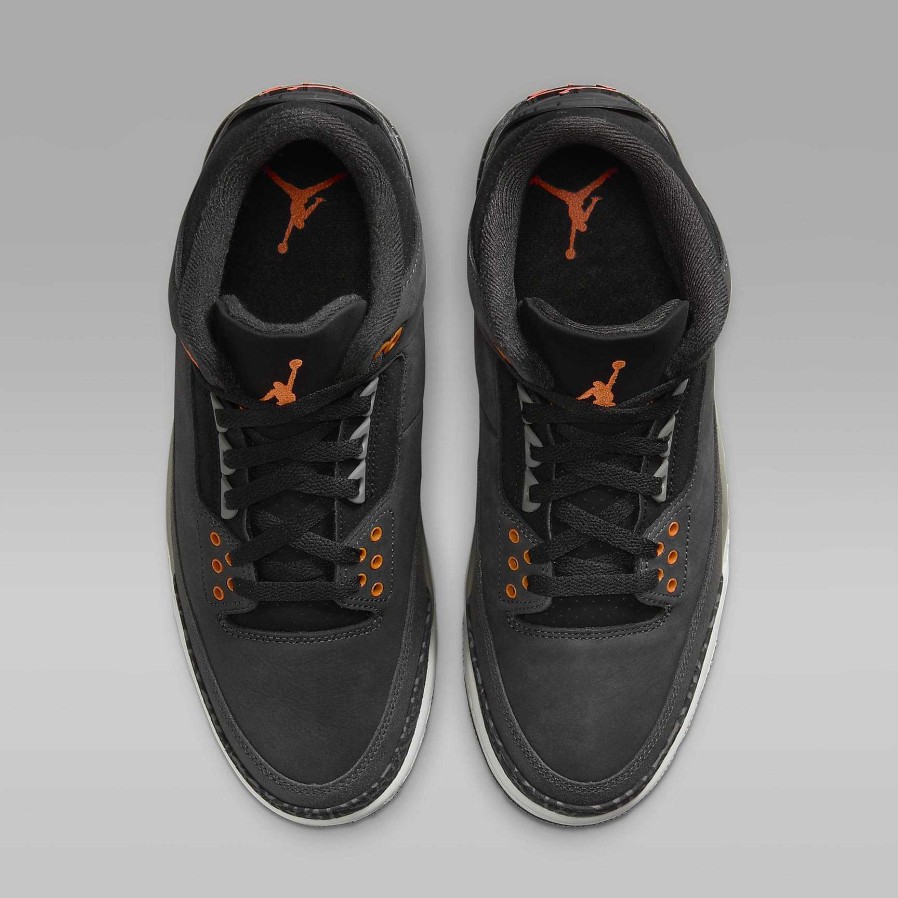 Men Nike Lifestyle | Air Jordan 3 "Fear"