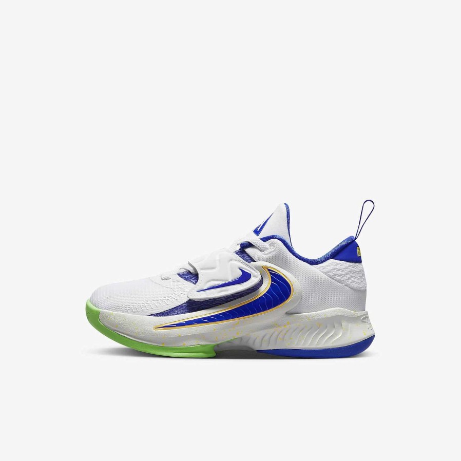 Kids Nike Basketball | Freak 4