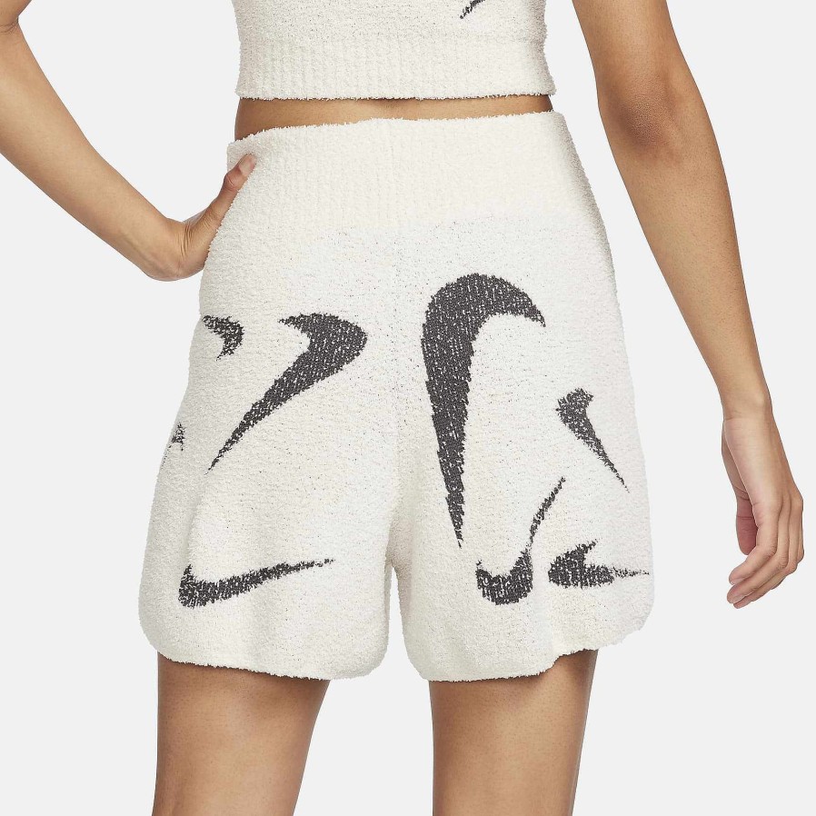 Women Nike Shorts | Nike Sportswear Phoenix Cozy Boucle