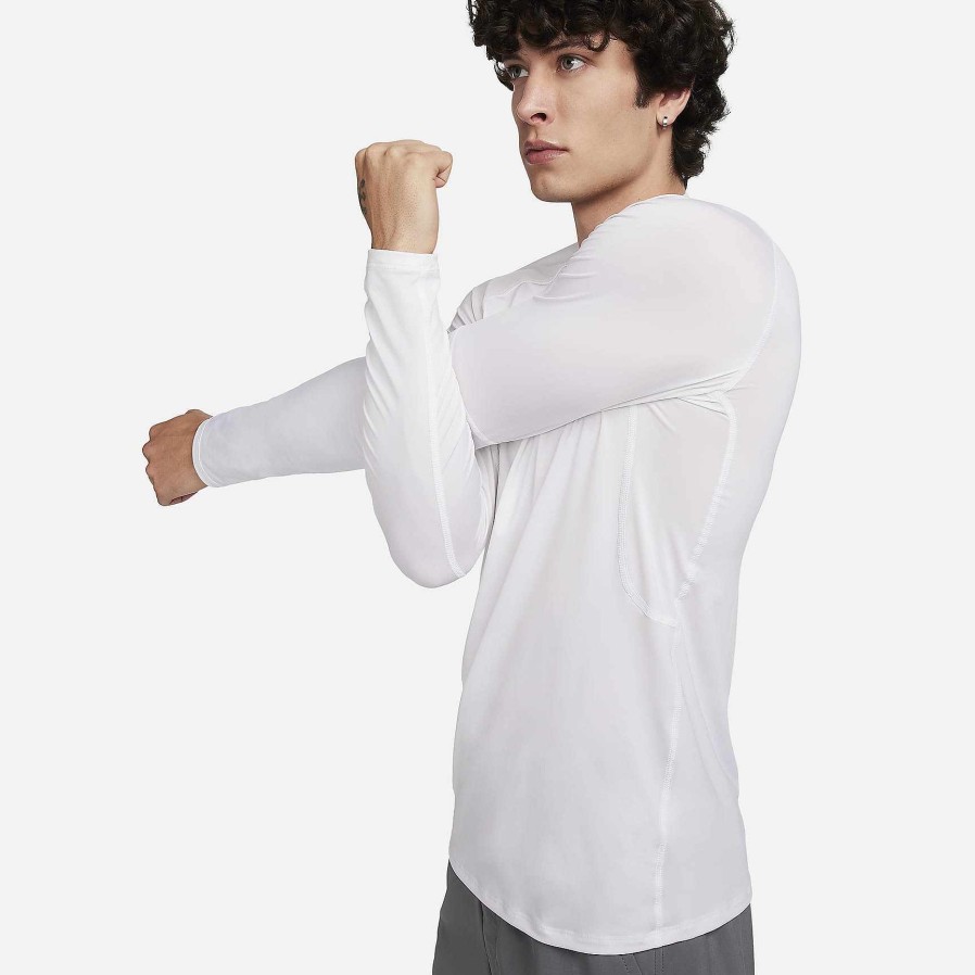 Men Nike Tops & T-Shirts | Nike Pro