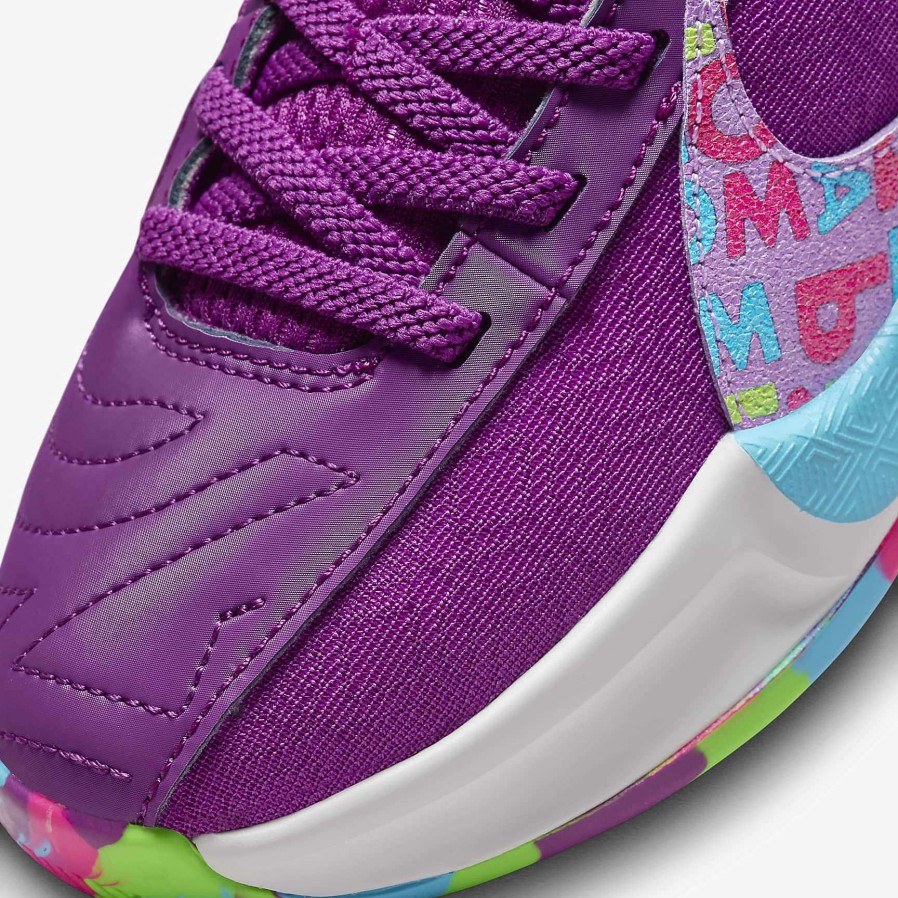 Kids Nike Basketball | Freak 5 Bold Berry/Baltic Blue/Summit White/Fuchsia Dream