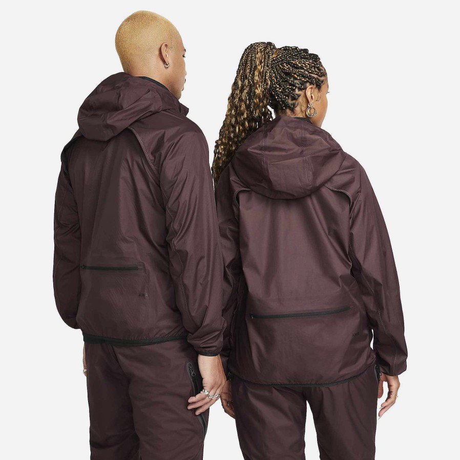 Men Nike Outerwear & Jackets | Nocta