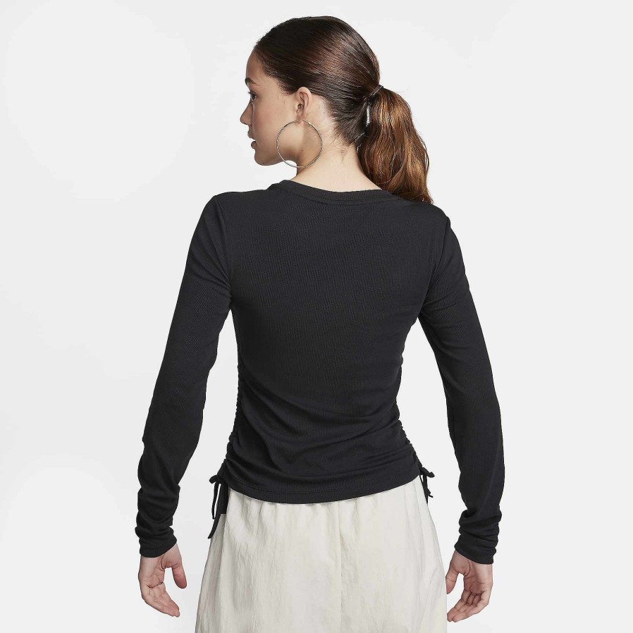 Women Nike Tops & T-Shirts | Nike Sportswear Essential