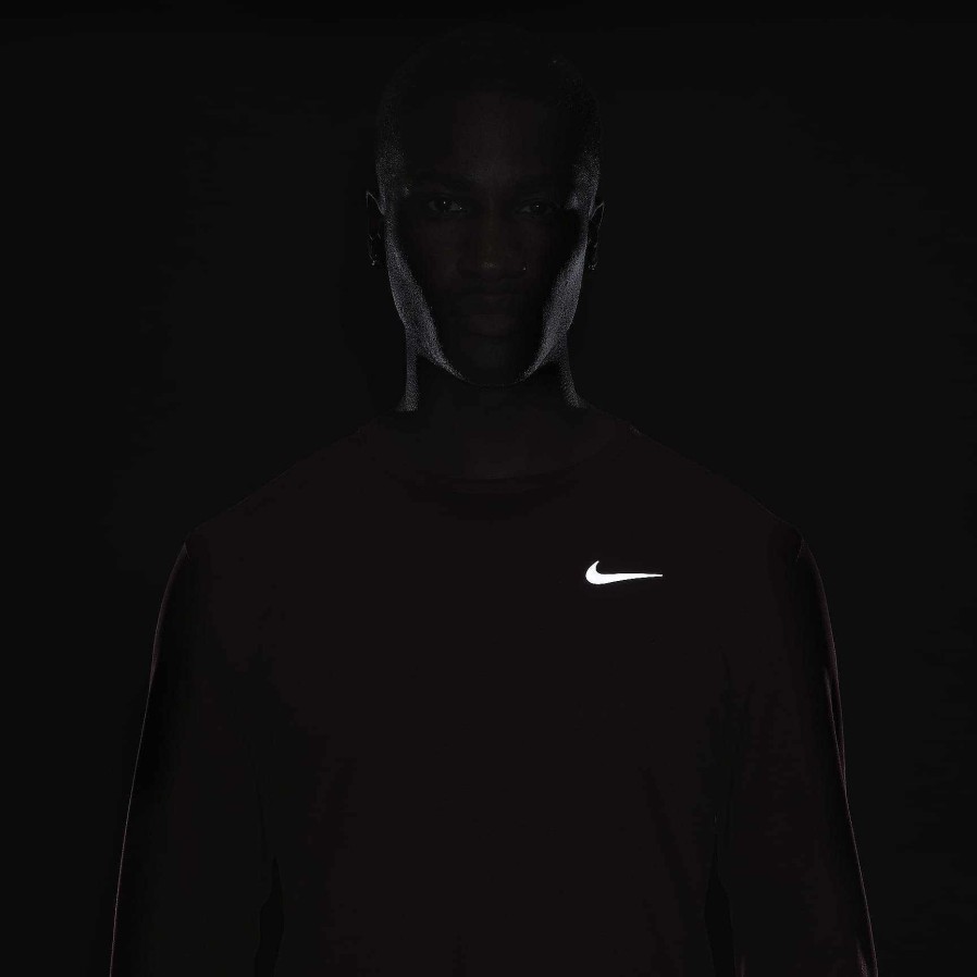 Men Nike Tops & T-Shirts | Nike Miler