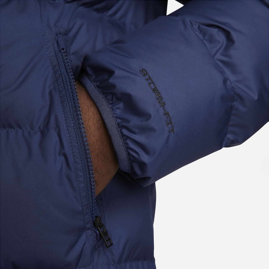 Men Nike Outerwear & Jackets | Nike Windrunner Primaloft®