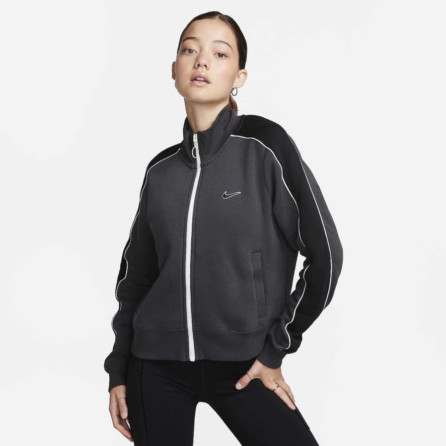 Women Nike Hoodies & Sweatshirts | Nike Sportswear