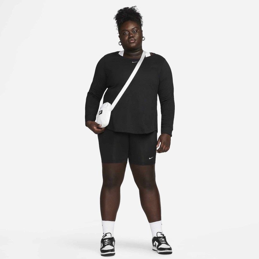 Women Nike Tops & T-Shirts | Nike Sportswear