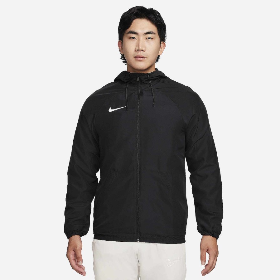 Men Nike Outerwear & Jackets | Nike Academy