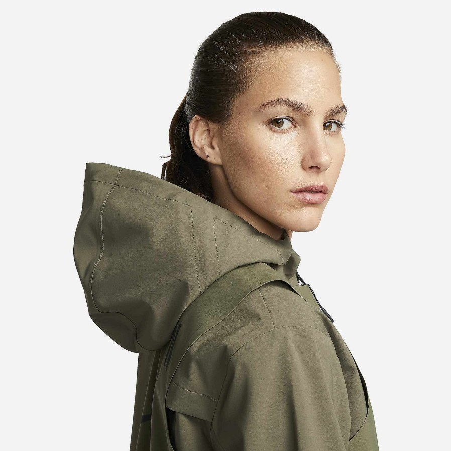 Women Nike Outerwear & Jackets | Nike Storm-Fit Run Division