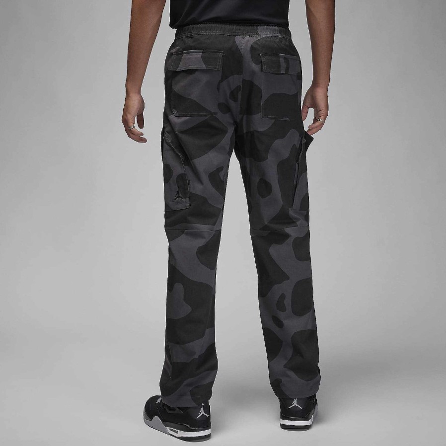 Men Nike Pants & Tights | Jordan Essentials