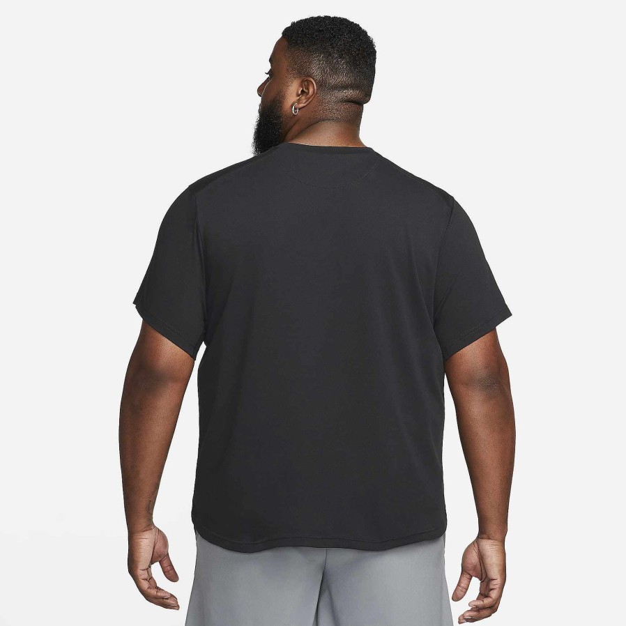 Men Nike Tops & T-Shirts | Nike Primary