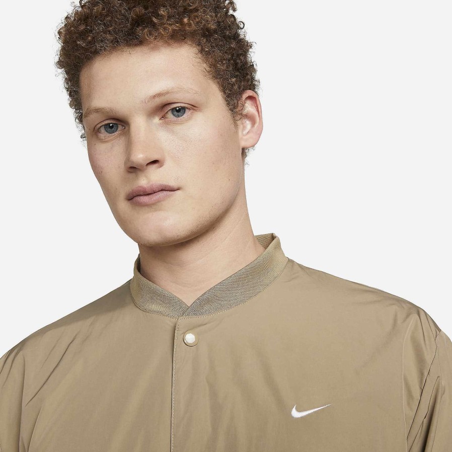 Men Nike Tops & T-Shirts | Nike Authentics