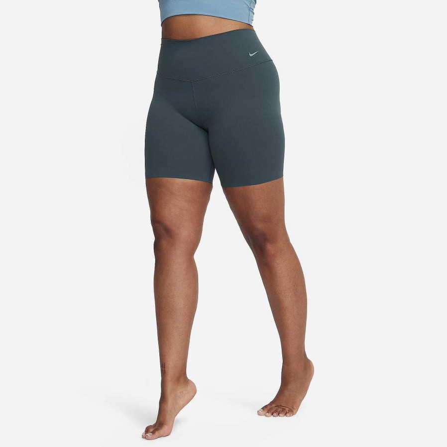 Women Nike Shorts | Nike Zenvy