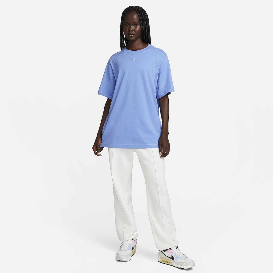 Women Nike Tops & T-Shirts | Nike Sportswear Essential