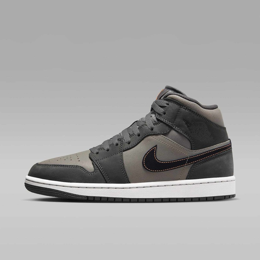 Men Nike Lifestyle | Air Jordan 1 Mid Se