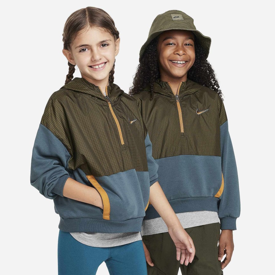 Kids Nike Hoodies & Sweatshirts | Nike Outdoor Play