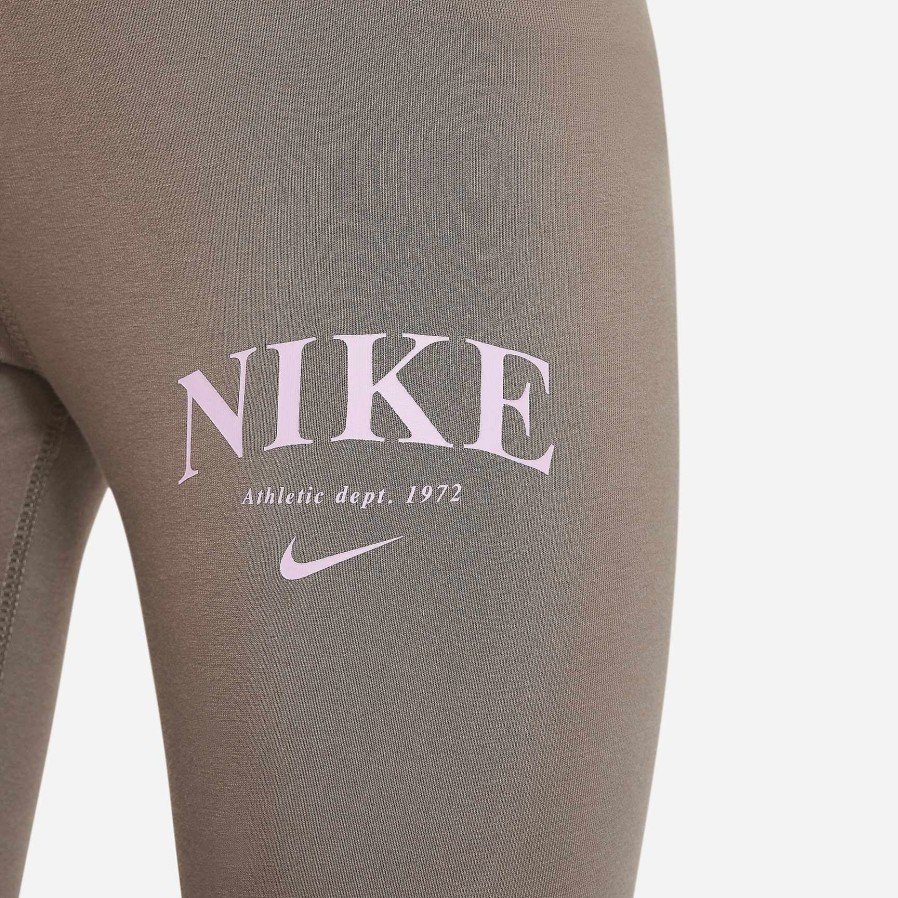 Kids Nike Pants & Tights | Nike Sportswear Favorites