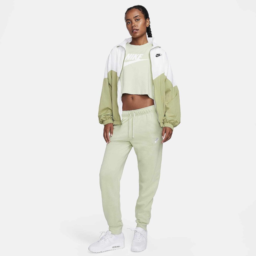 Women Nike Tops & T-Shirts | Nike Sportswear Essential