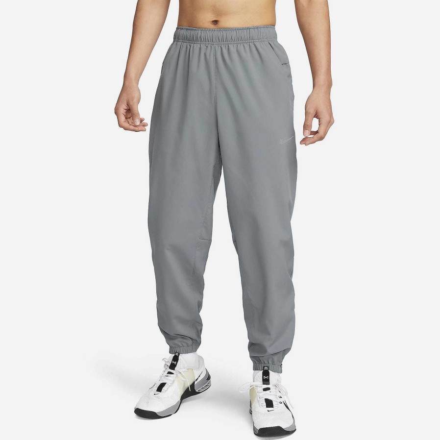 Men Nike Cyber Monday Clothing | Nike Form