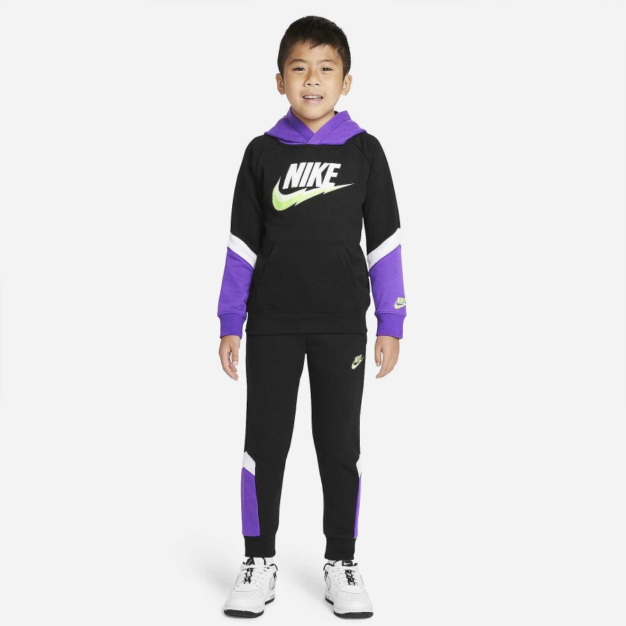 Kids Nike Hoodies & Sweatshirts | Nike