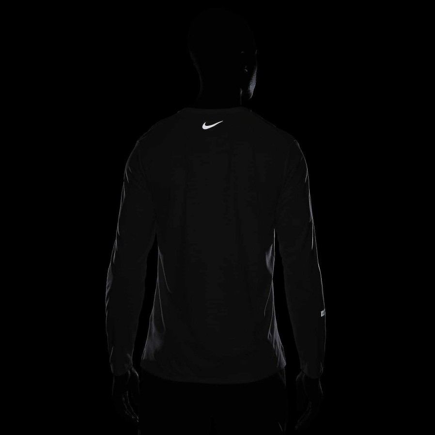 Men Nike Tops & T-Shirts | Nike Miler Flash