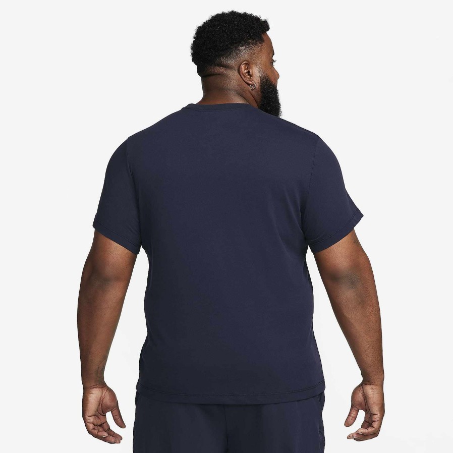 Men Nike Tops & T-Shirts | Nike Dri-Fit